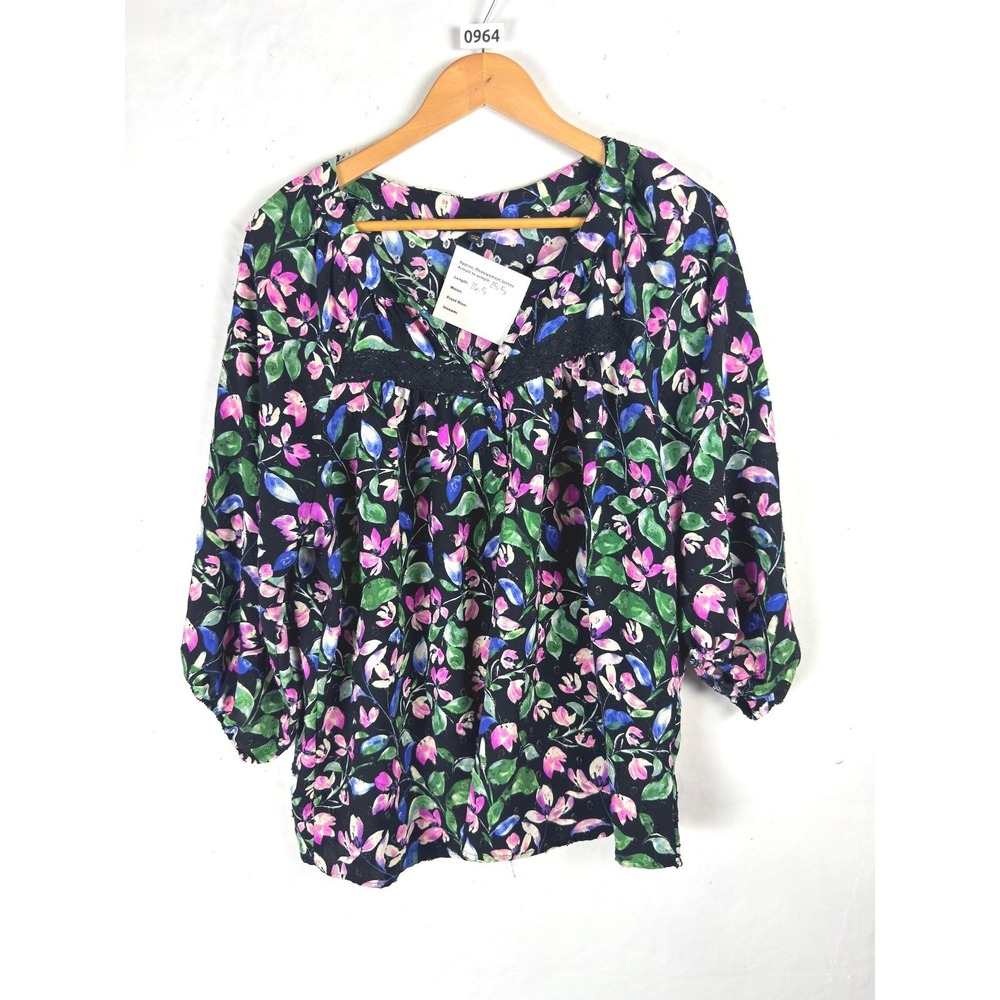 2/$30 Adrienne Vittadini Black Floral Lace Trim Split Neck Blouse Top 3X